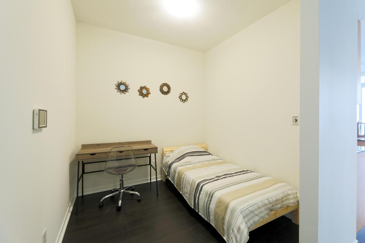 Skyline Elegance Condo 토론토 외부 사진